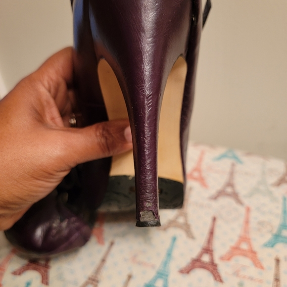 Purple heels with a rose design - Picture 5 of 12